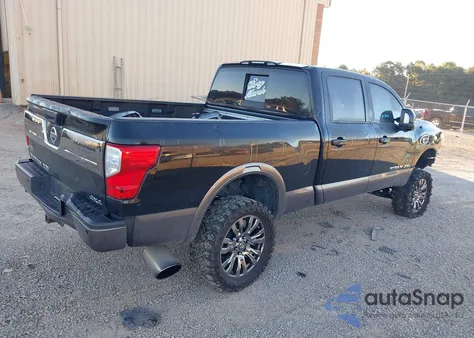 2018 Nissan Titan Xd Platinum Reserve Diesel z USA, uszkodzony, nr VIN 1N6BA1F49JN537568